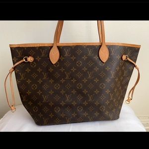 AUTHENTIC LOUIS VUITTON over the shoulder purse